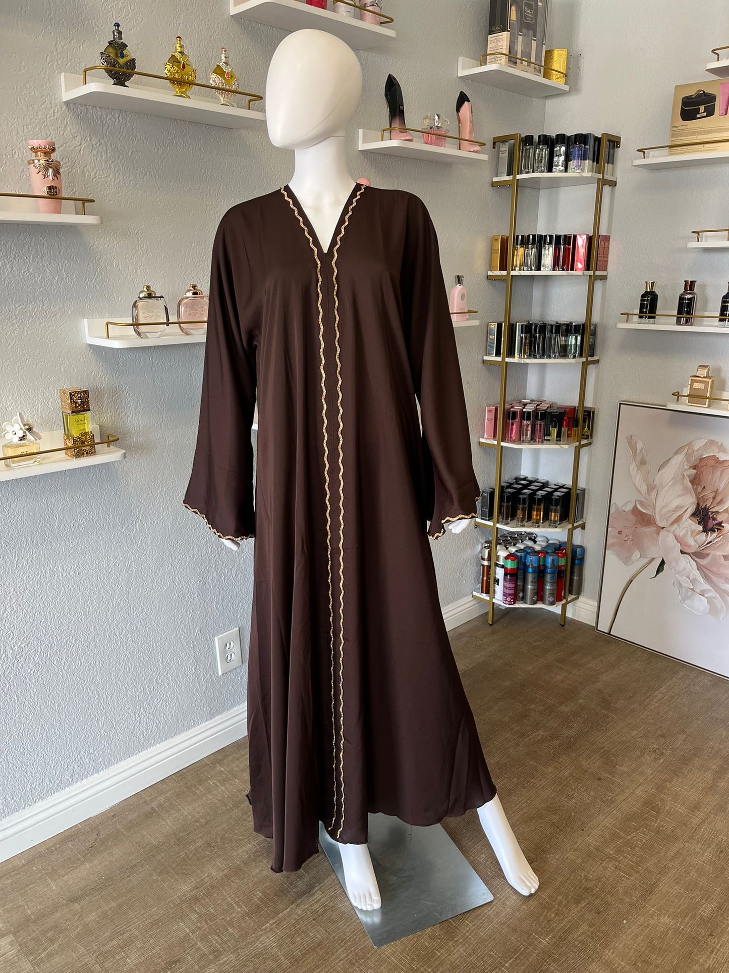 Brown Abaya with Gold Edges.
